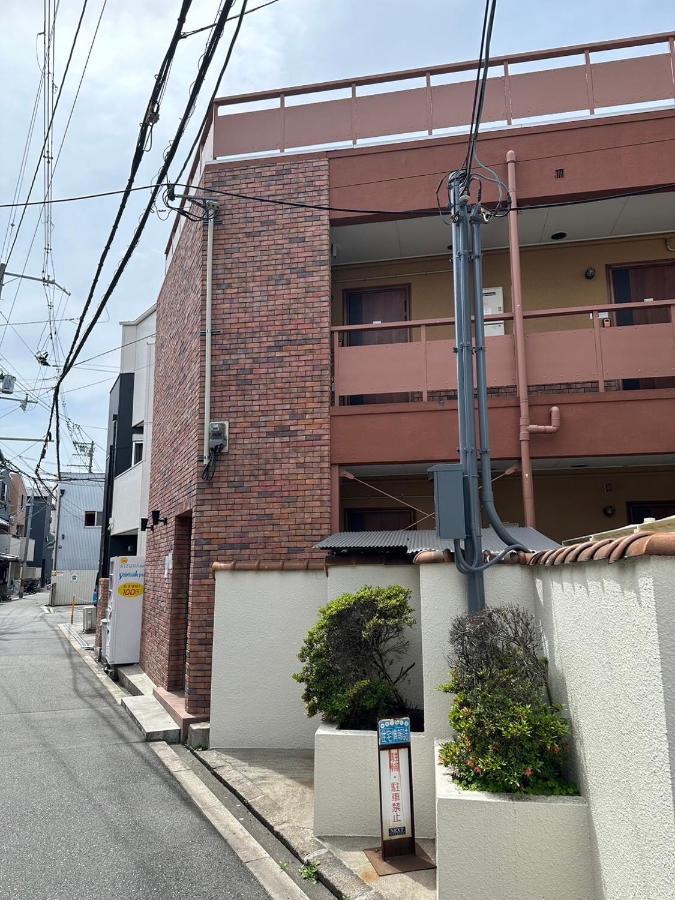 Ferienwohnung 玉出202 Wifi付 玉出駅から徒歩2分 地下鉄難波迄8分 Ōsaka Exterior foto